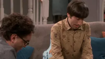 Your Neighbors at Urban Outfitters Ornate Floral Button-Down Shirt worn by Howard Wolowitz (Simon Helberg) in The Big Bang Theory (S12E17)
