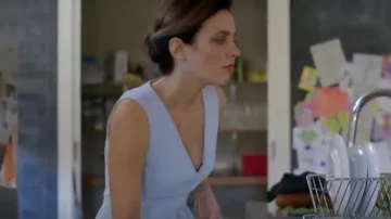 Cue Soft Twill Crepe JumpsuitSoft Twill Crepe Jumpsuit worn by Danielle (Jessica Tovey) in Bad Mothers (S01E04)
