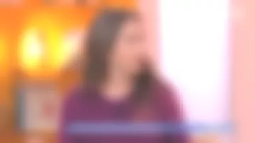 Le pull violet de Marie perarnau dans La maison des maternelles du 12/03/2019