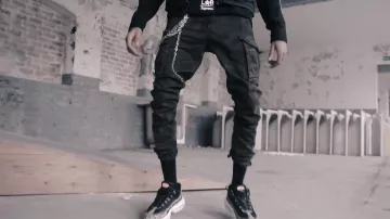 Cargo Black trousers worn by Scarlxrd in his HEAD GXNE. music video
