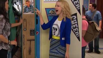 Bcbgmaxazria Pavel Jupe portée par Liv Rooney (Dove Cameron) en Liv et Maddie (S03E11)