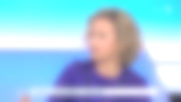 El vestido morado que lleva Caroline Roux en C dans l'air