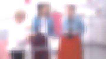 La jupe plissée Ba&sh présentée par Sophie Davant dans C'est au programme le 08.03.2019