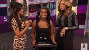 H&M Black Wide Cut Pants worn by Wendy Williams on The Wendy Williams Show March 11, 2019