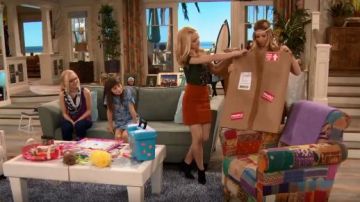 H&M Short Skirt in Orange worn by Liv Rooney (Dove Cameron) in Liv and Maddie (S04E01)