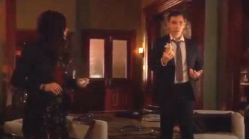 Burberry Brit Denim Cropped Trucker Jacket worn by Laurel Castillo (Karla Souza) in How to Get Away with Murder (S02E08)