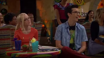 Hybrid Apparel Kitty Cat Toucan Ride Funny Humorous Adult T-Shirt Black worn by Joey Rooney (Joey Bragg) in Liv and Maddie (S04E04)