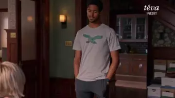 Nike Philadelphia Eagles Historic Logo T-Shirt worn by Wes Gibbins (Alfred Enoch) in How to Get Away with Murder (S03E06)
