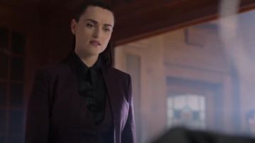 Boss Jalesta Suit Jacket worn by Lena Luthor (Katie McGrath) in Supergirl (S04E15)