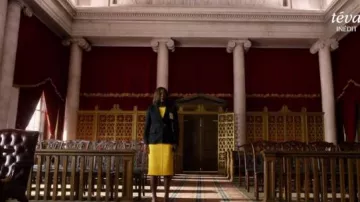 Michael Kors Stretch Bouclé Crepe Sheath Dress usado por Annalise Keating (Viola Davis) en How to Get Away with Murder (S04E13)