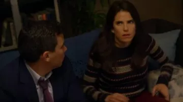 Isabel Marant Etoile Casey, le Pull porté par Laurel Castillo (Karla Souza) dans la Façon de s'en tirer avec Assassiner (S05E14)