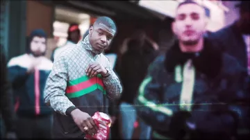 Chaqueta técnica Gucci de Ninho en el Clip Tickets de Capo Plaza