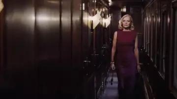 The pink dress and of Mrs Hubbard (Michelle Pfeiffer) in The crime of the Orient Express