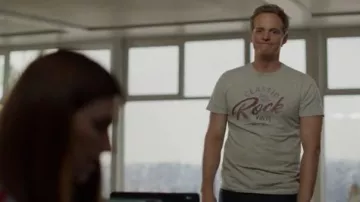 Sonoma Classic Rock on Vinyl T Shirt worn by Jimmy Shive-Overly (Chris Geere) in You're the Worst (S05E10)
