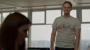 Sonoma Classic Rock on Vinyl T Shirt worn by Jimmy Shive-Overly (Chris Geere) in You're the Worst (S05E10)