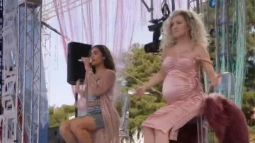 Dolce & Gabbana Dentelle Froncée en Soie Stretch Satin Midi Robe portée par Jude Demorest la Star (S03E09)
