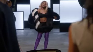 Balenciaga Stretch Pointed Toe Over the Knee Boot usada por Alexandra Crane (Ryan Destiny) en Star (S03E11)