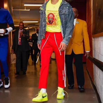Sneakers The 10: Nike Air Force 1 Low "off white" worn by Russell Westbrook on the Instagram account @leaguefits