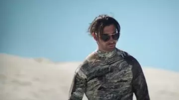 grey shirt worn by Ademo aka N.O.S as seen in A l'Ammoniaque video clip of PNL