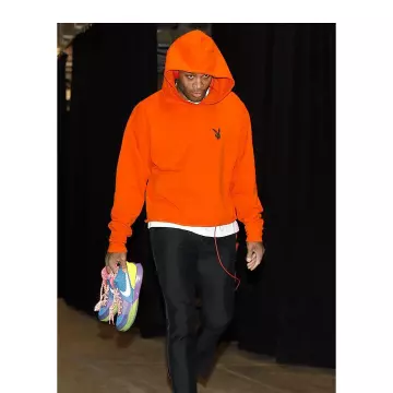 Sneakers Nike Kyrie 1 "War Hawk" of P. J. Tucker on the Instagram account @leaguefits