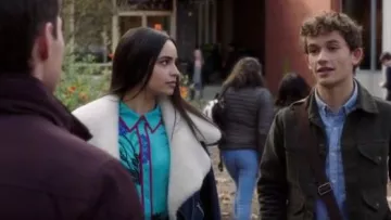Diane von Furstenberg Floral Print Stretch Silk Shirt worn by Ava Jalali (Sofia Carson) in Pretty Little Liars: The Perfectionists (S01E01)