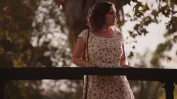 La Kooples Tatouage imprimé en Soie Hors de L'Épaule Robe de XXS Nouveau porté par Rebecca Tas (Rachel Bloom) dans Crazy Ex-Girlfriend (S02E03) (S02E03)