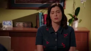 Madewell Denim Snap Devant de la Robe portée par Rebecca Tas (Rachel Bloom) dans Crazy Ex-Girlfriend (S03E08)