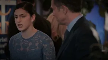 Shoshanna Vitti Lace Flounce Hem Dress usado por Alison McCord (Kathrine Herzer) en Madam Secretary (S05E16)