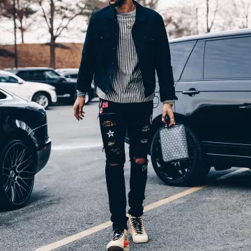 Sneakers The 10: Nike Blazer Mid "all Hallows Eve" worn by Ben Simmons on the Instagram account @bensimmons