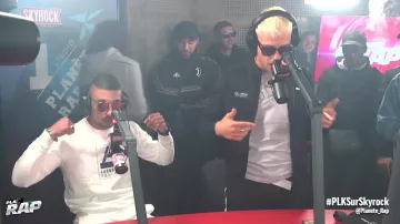 Puma jacket x AMG PLK in the Freestyle video to "Run" with Maes for #PlanèteRap