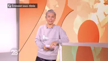 The sweat Snoopy grey Élisabeth Quin in 28 minutes of 11/01/2019