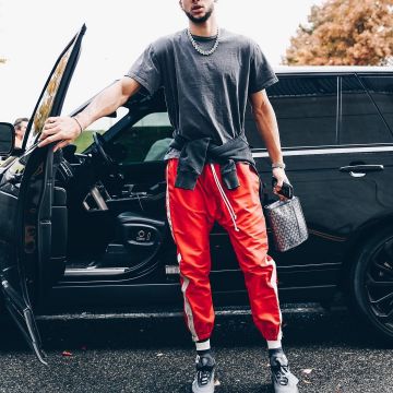 Sneakers The 10: Nike Air Max 97 Og "off White" worn by Ben Simmons on the Instagram account @bensimmons