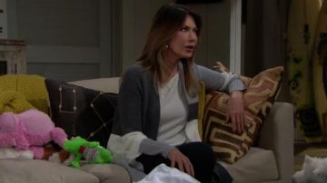 Vince Camuto Colorblocked Open Front Cardigan worn by Dr. Taylor Hayes (Hunter Tylo) in The Bold and the Beautiful (S32E96)