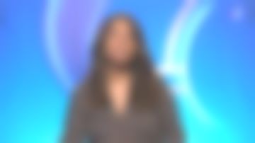 The top flowery print of Myriam Seurat Motus of the 28/03/2019