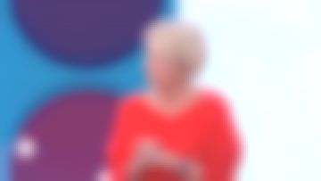 Suéter de cachemira naranja de Sophie Davant en el programa C'est au del 28/03/2019