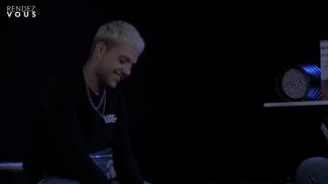 Sweatshirt black Wrung worn by PLK in his Interview Appointment in 2018