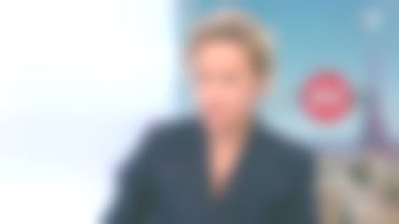 La chaqueta jacquard de Caroline Roux en C dans l'air del 06/02/2019