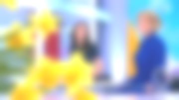 La robe bleue de Laura Tenoudji dans Télématin du 15/02/2019