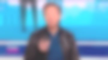 Polo pique cotton long-sleeved Stéphane Bern in Bons baisers d'europe 30.03.2019