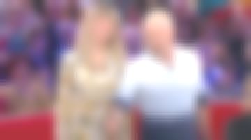 The tunic in printed satin Mélanie Page in Sunday Strongly the 31.03.2019