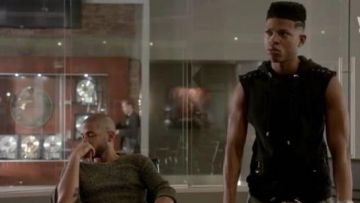 Sudadera con capucha sin mangas Balmain black usada por Hakeem Lyon (Bryshere Y. Gray) en Empire (S03E01)