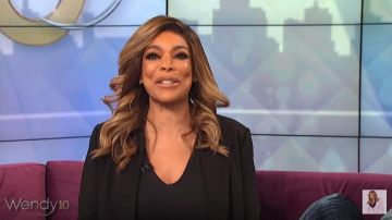 Sparkle & Fade Black Ponte Knit Blazer worn by Wendy Williams on The Wendy Williams Show March 29, 2019