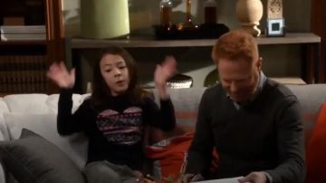 J.Crew Girls Fair Isle Heart Sweater worn by Lily Tucker-Pritchett (Aubrey Anderson-Emmons) in Modern Family (S07E16)