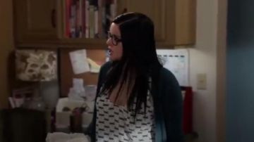 Joie Drew B Dragonfly Tank usado por Alex Dunphy (Ariel Winter) en Modern Family (S07E19)
