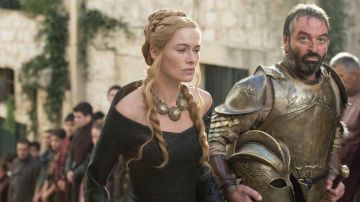 The replica of the armor of the royal Guard in Games of thrones S05E01