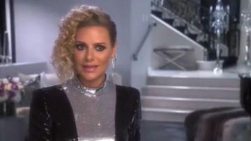 Mini vestido de lentejuelas balmain usado por Dorit Kemsley en The Real Housewives of Beverly Hills (S09E06)