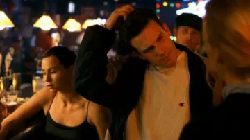 Le sweatshirt gris Champion Gris porté par Chuckie (Ben Affleck) dans Will Hunting