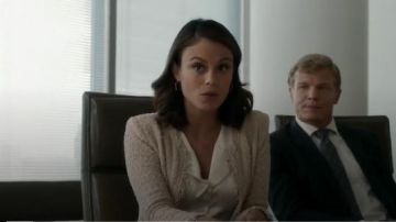 Shavani Jacket in Pink Sand worn by Cristal Jennings (Ana Brenda Contreras) in Dynasty (S01E01)