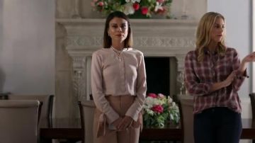 Dawn Pants worn by Cristal Jennings (Ana Brenda Contreras) in Dynasty Season 1 Episode 6