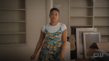 Aqua Pineapple Express Tiered Cami Dress usado por Jane Villanueva (Gina Rodriguez) en Jane the Virgin (S05E02)